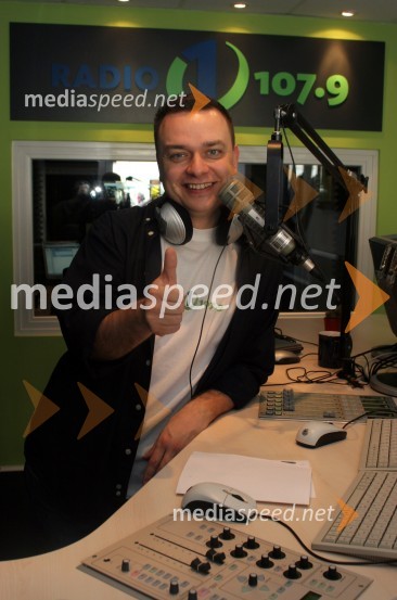 Sašo Papp, programski direktor radijske mreže Infonet ter moderator na Radiu 1Radio 1, otvoritev nove radijske postaje