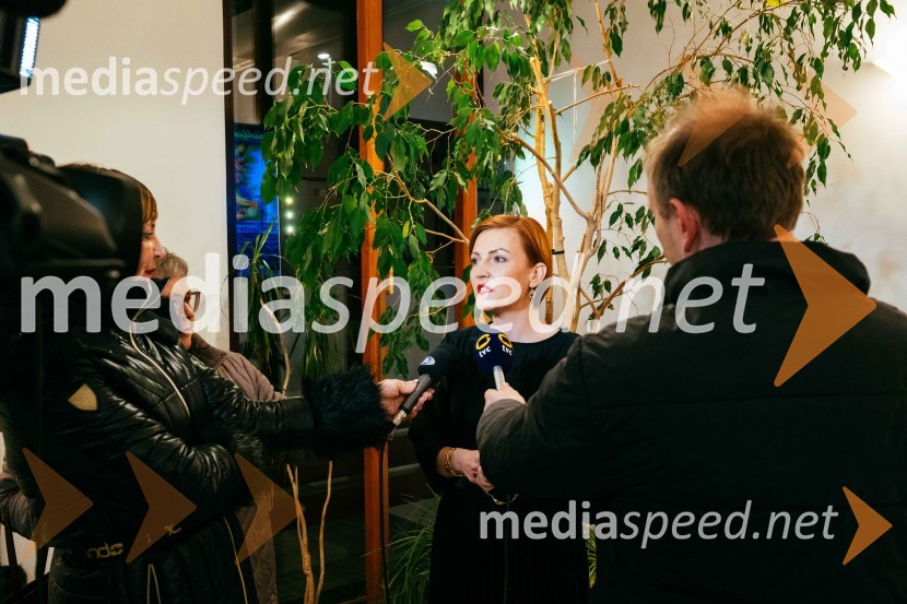 dr. Asta Vrečko, ministrica za kulturoSlavnostno obeležje 80. obletnice smrti Karla Destovnika - Kajuha