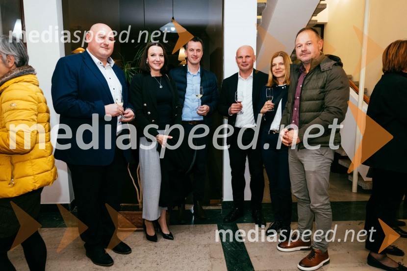  Boris Goličnik, župan, Občina Šoštanj;  ... ;  ... ;  ... ;  ... ;  ... Slavnostno obeležje 80. obletnice smrti Karla Destovnika - Kajuha