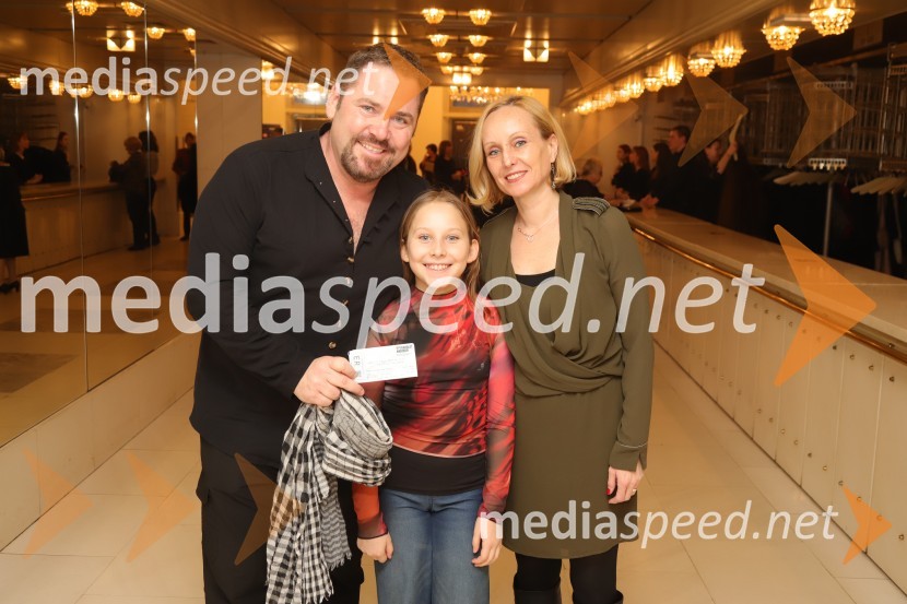  Jaki Jurgec, operni solist;  ... ;  Tina  Jurgec, balerinaPremiera Puccinijeve opere Lastovka v Operi in Baletu Slovenskega narodnega gledališča Maribor