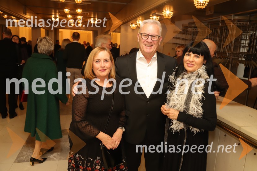  ... ;  Milan Razdevšek; mag.  Helena  Cvikl, predavateljica na Fakulteti za turistične študijePremiera Puccinijeve opere Lastovka v Operi in Baletu Slovenskega narodnega gledališča Maribor