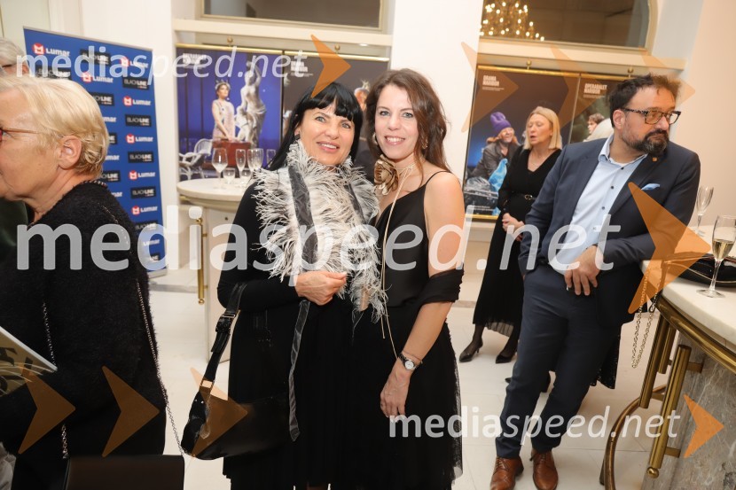 mag.  Helena  Cvikl, predavateljica na Fakulteti za turistične študije;  ... Premiera Puccinijeve opere Lastovka v Operi in Baletu Slovenskega narodnega gledališča Maribor