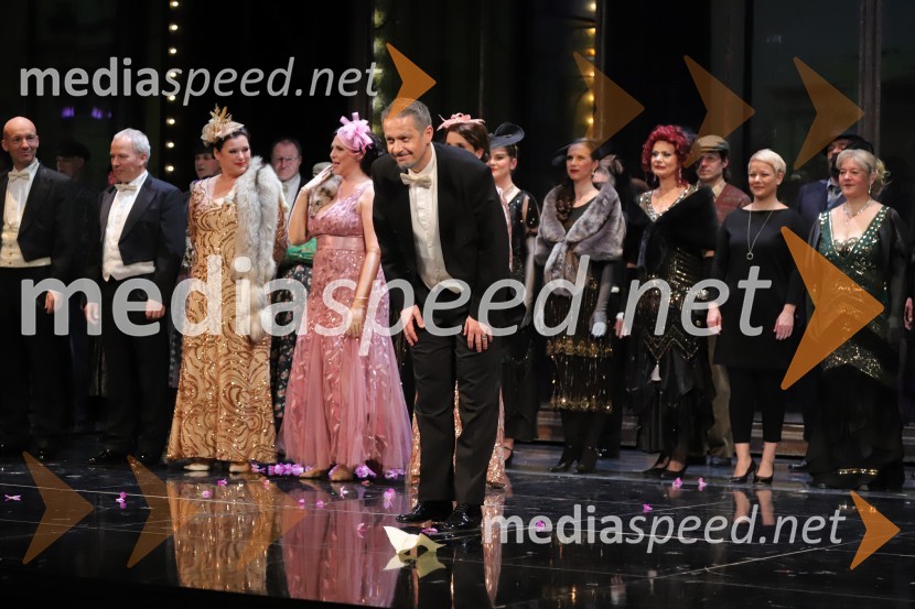  Sebastijan Čelofiga, baritonist, operni pevecPremiera Puccinijeve opere Lastovka v Operi in Baletu Slovenskega narodnega gledališča Maribor