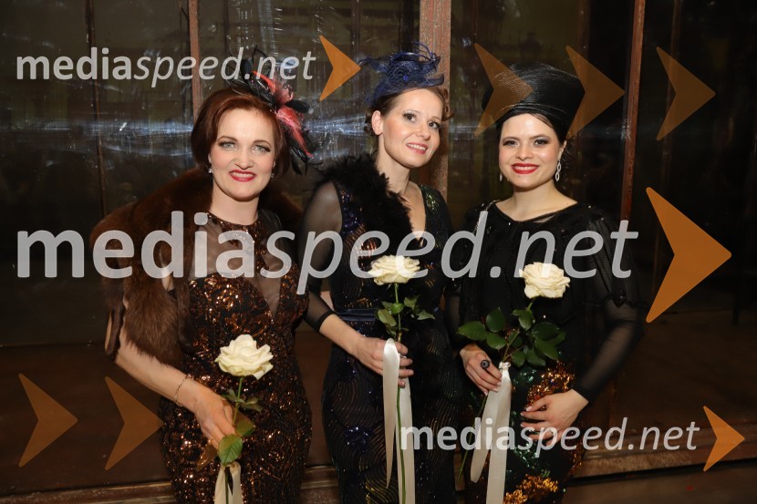  Terezija Potočnik Škofič;  Renata Krajnc;  Nina HvalecPremiera Puccinijeve opere Lastovka v Operi in Baletu Slovenskega narodnega gledališča Maribor