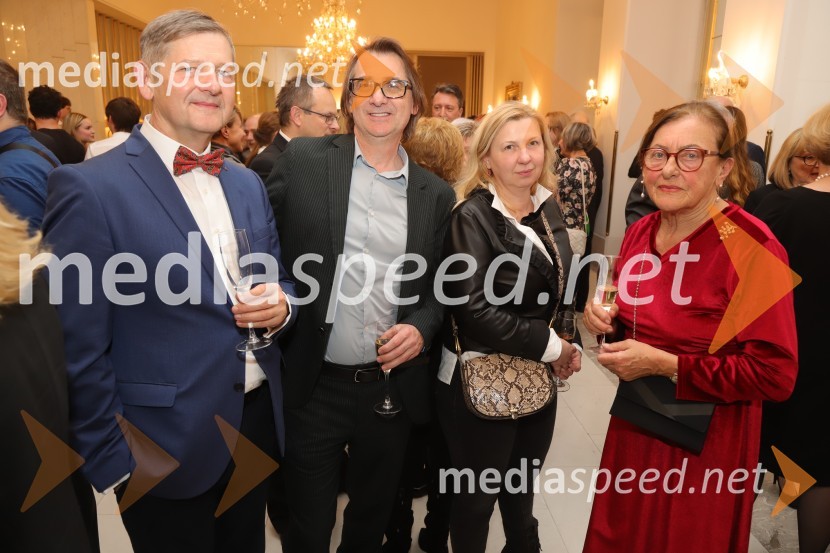  ... ;  Aleksandar  Popovski, režiser, umetniški direktor Drame SNG Maribor;  Natalija Popovski;  Dunja BezjakPremiera Puccinijeve opere Lastovka v Operi in Baletu Slovenskega narodnega gledališča Maribor