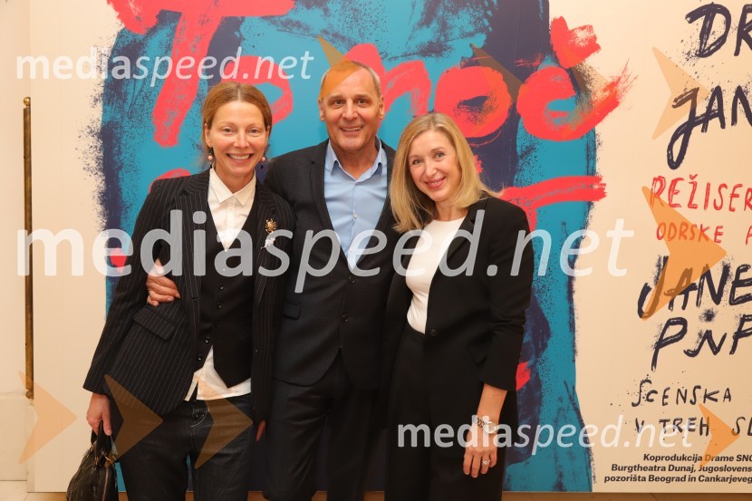  Nataša Matjašec Rošker, igralka;  Danilo Rošker, direktor SNG Maribor;  Helena Peršuh, igralkaTartuffe, premiera v SNG Maribor