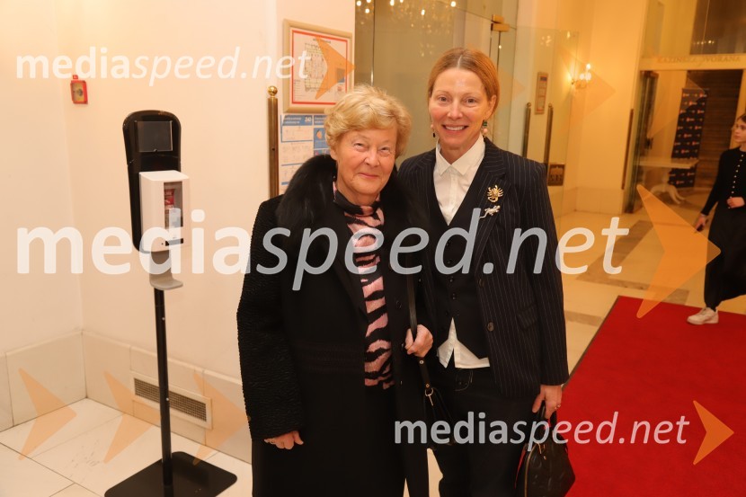  Alojzija Čas Moge;  Nataša Matjašec Rošker, igralkaTartuffe, premiera v SNG Maribor