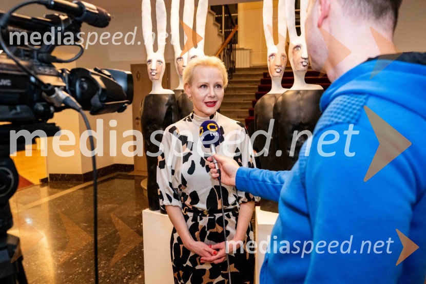  Polona  Juh, igralkaZaključek in nagrajenci 32. Dnevov komedije: grenka komedija Paradiž velika zmagovalka festivala