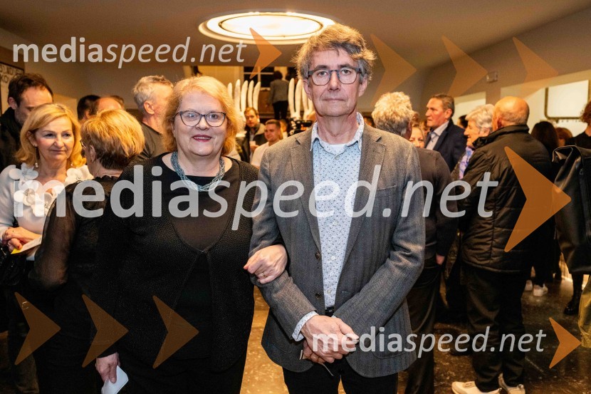 dr. Branka Kalenić Ramšak, Članica Državnega sveta Republike Slovenije; dr. Anton Ramšak, Fakulteta za matematiko in fizikoZaključek in nagrajenci 32. Dnevov komedije: grenka komedija Paradiž velika zmagovalka festivala