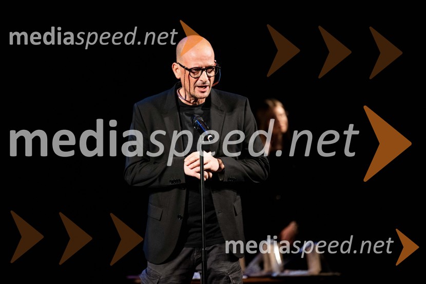  Miha Golob, upravnik in umetniški vodja, SLG CeljeZaključek in nagrajenci 32. Dnevov komedije: grenka komedija Paradiž velika zmagovalka festivala