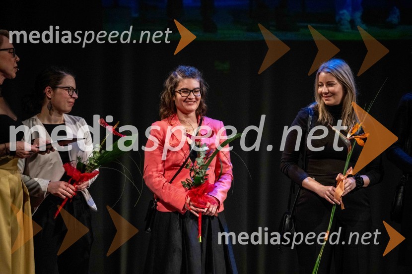  ... ;  Milana Simonič, vodja marketinga in odnosov za javnostmi SLG Celje;  Tjaša Šuligoj, vodja pravne službe, SLG CeljeZaključek in nagrajenci 32. Dnevov komedije: grenka komedija Paradiž velika zmagovalka festivala