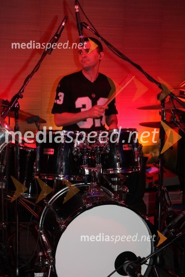 Ivo Rimc, bobnar skupine LeeloojamaisRožmarin, koncert skupine Leeloojamais