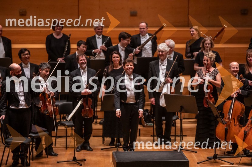  Julian Rachlin, violinist, violist in dirigentAngleški komorni orkester, koncert v Cankarjevem domu