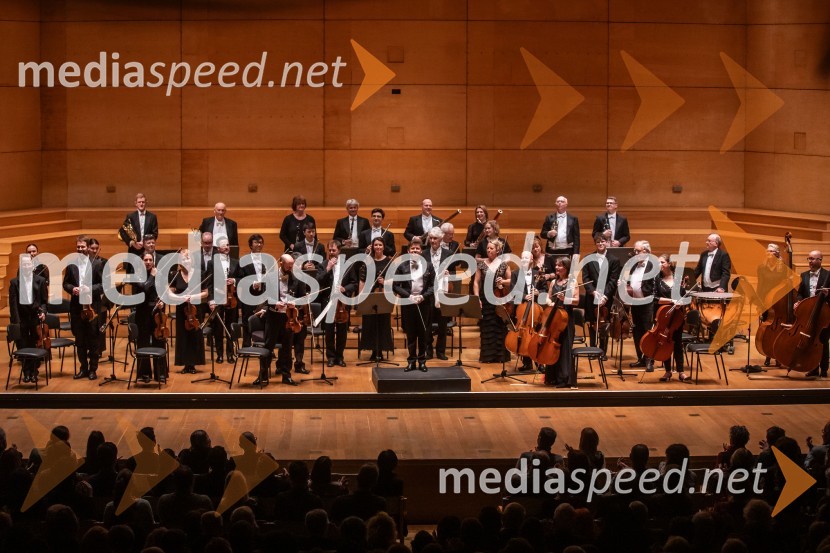  Julian Rachlin, violinist, violist in dirigentAngleški komorni orkester, koncert v Cankarjevem domu