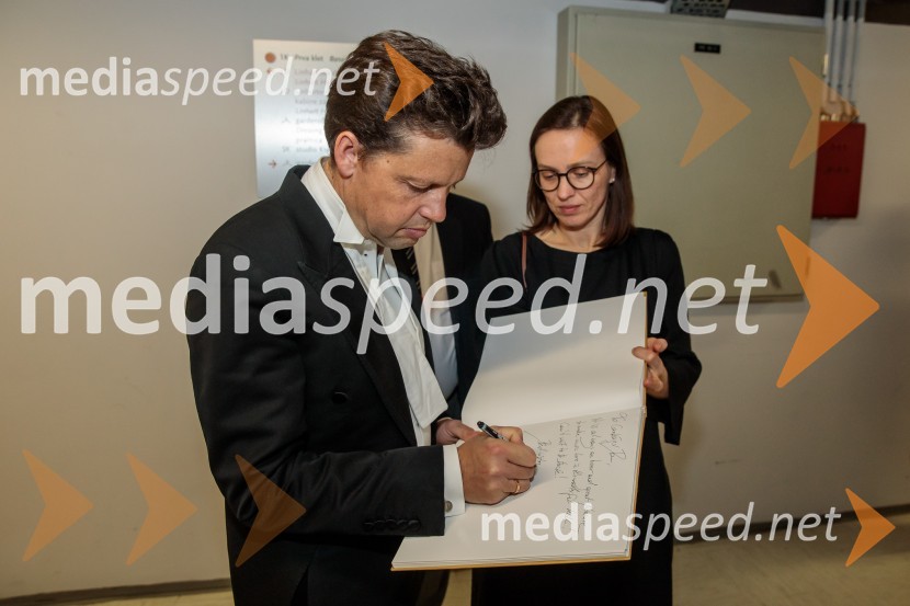  Julian Rachlin, violinist, violist in dirigent;  ... Angleški komorni orkester, koncert v Cankarjevem domu