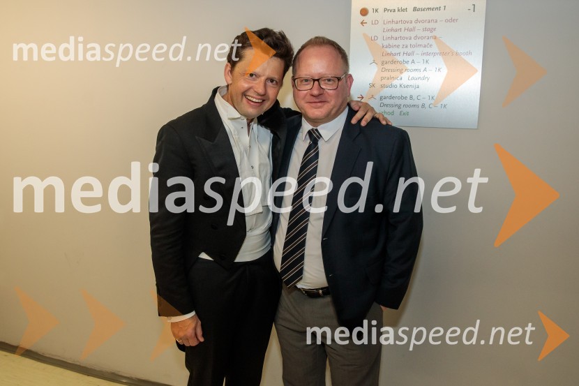  Julian Rachlin, violinist, violist in dirigent; mag. Aleš Drenik, vodja programa resne glasbe, opere in balet, Cankarjev domAngleški komorni orkester, koncert v Cankarjevem domu