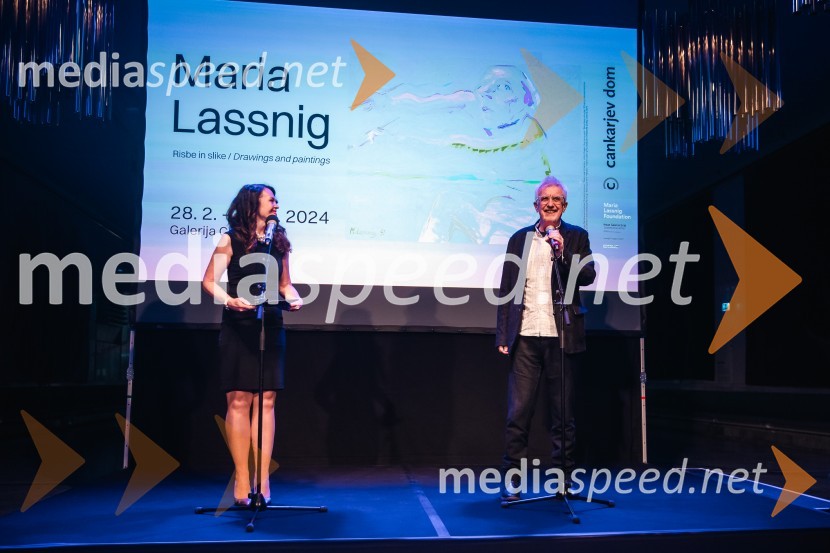  Tajda Lekše, voditeljica;  Peter Pakesch, avstrijski kustos razstave, direktor muzeja in direktor fundacije fundacije Maria LassnigOdprtje razstave Marie Lassnig v Cankarjevem domu