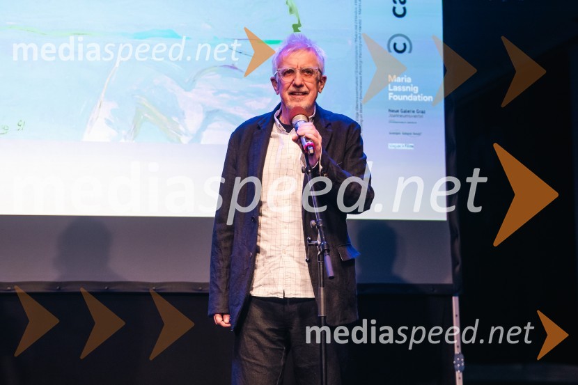  Peter Pakesch, avstrijski kustos razstave, direktor muzeja in direktor fundacije fundacije Maria LassnigOdprtje razstave Marie Lassnig v Cankarjevem domu