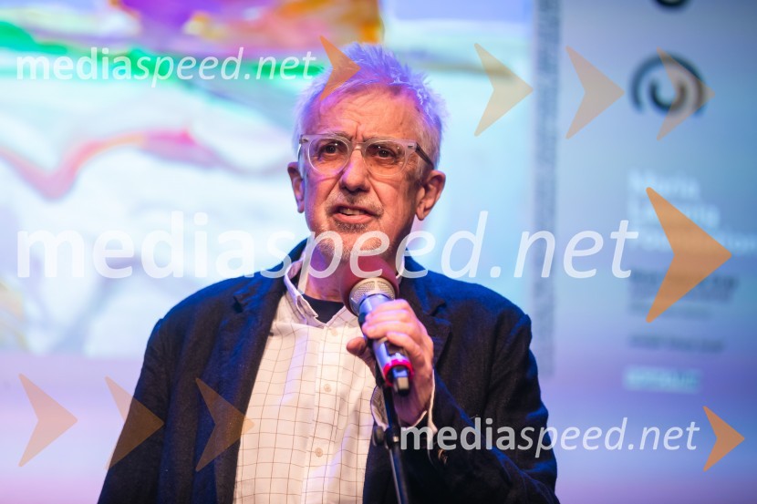  Peter Pakesch, avstrijski kustos razstave, direktor muzeja in direktor fundacije fundacije Maria LassnigOdprtje razstave Marie Lassnig v Cankarjevem domu