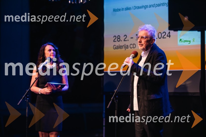  Tajda Lekše, voditeljica;  Peter Pakesch, avstrijski kustos razstave, direktor muzeja in direktor fundacije fundacije Maria LassnigOdprtje razstave Marie Lassnig v Cankarjevem domu