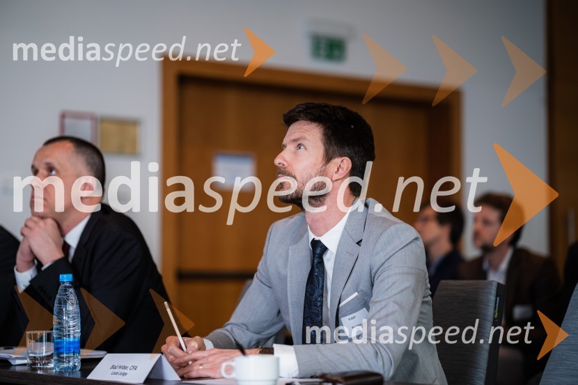  Blaž Hribar, CFA, član uprave Pokojninske družbe ACFA Research Challenge 2023/2024