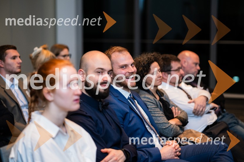  Anej Grašič;  Aleksandar ToplichanskiCFA Research Challenge 2023/2024