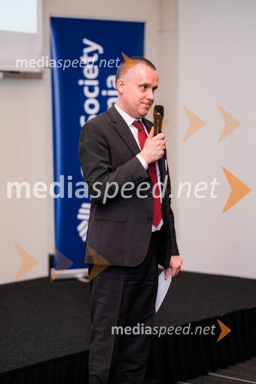  Oliver P. Müller, CFA, CAIA, FRM, CFA Society SwitzerlandCFA Research Challenge 2023/2024