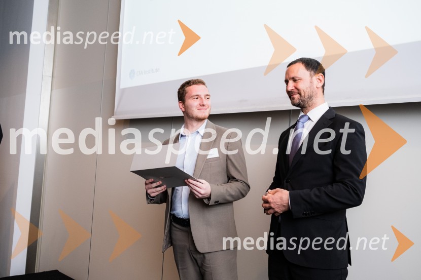  Elia Chimenti; dr. Primož Dolenc, Banka SlovenijeCFA Research Challenge 2023/2024