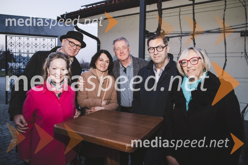  ... ;  ... ;  ... ;  ... ;  Erich Steyer;  Brigitte SteyerSteyerjev tradicionalni kulinarični večer s Tomažem Kavčičem