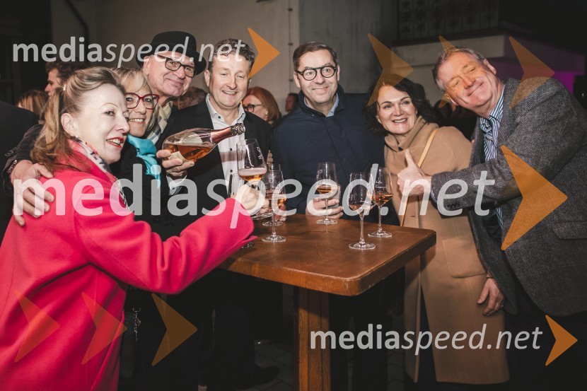  ... ;  Brigitte Steyer;  ... ;  Danilo Steyer,   vinar, Steyer Vina; vinski vitez, predsednik Vinske reprezentance Slovenije;  Erich Steyer;  ... ;  ... Steyerjev tradicionalni kulinarični večer s Tomažem Kavčičem