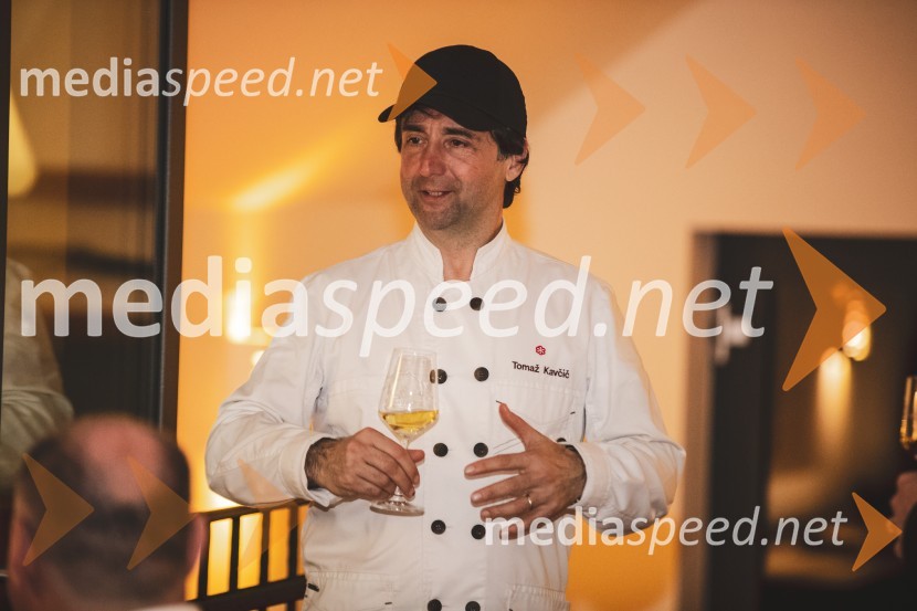  Tomaž Kavčič, kuharski mojster, Pri Lojzetu, Zemono, podpredsednik BASSSteyerjev tradicionalni kulinarični večer s Tomažem Kavčičem