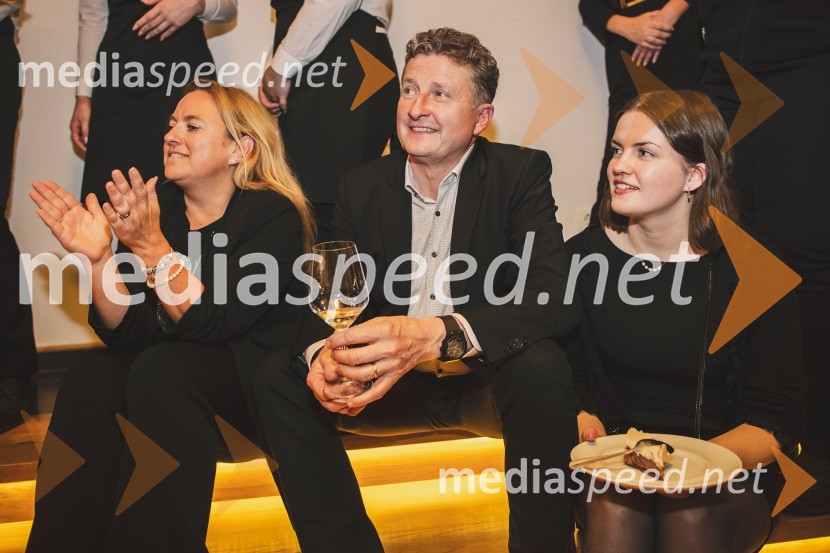  ... ;  Danilo Steyer,   vinar, Steyer Vina; vinski vitez, predsednik Vinske reprezentance Slovenije;  Vaneja Steyer, Steyer VinaSteyerjev tradicionalni kulinarični večer s Tomažem Kavčičem