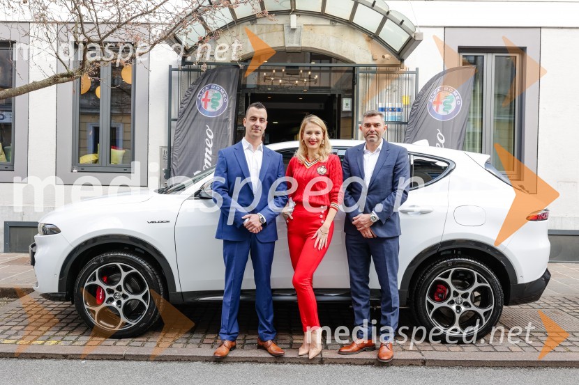  ... ;  Maja Ferme, modna oblikovalka;  Uroš Mravinec, Avto Triglav d.o.o.Alfa Romeo in modna hiša Ferme združujeta poti