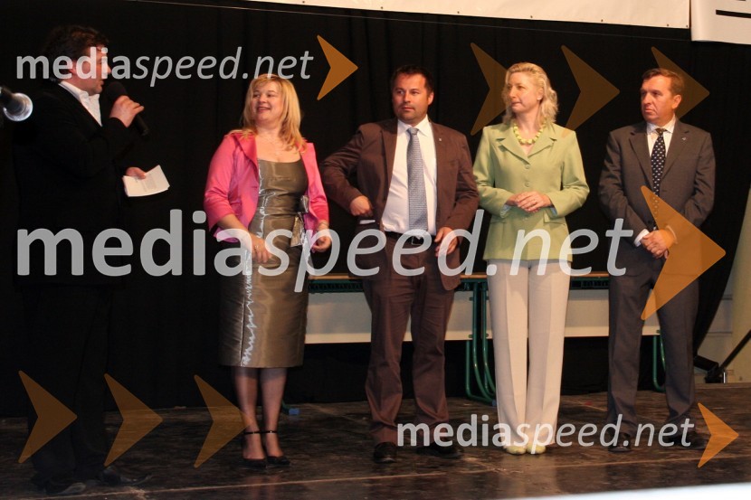 Robert Erjavec, novinar, voditelj na Pop tv-ju in voditelj prireditve, Renata Brunskole, županja občine Metlika, Peter Sunko, župan mesta Wagna v Avstriji, Biserka Vranić, županja Ozlja na Hrvaškem in Roberto Fontanot, župan mesta Ronchi dei Legionari v Italiji27. Vinska vigred