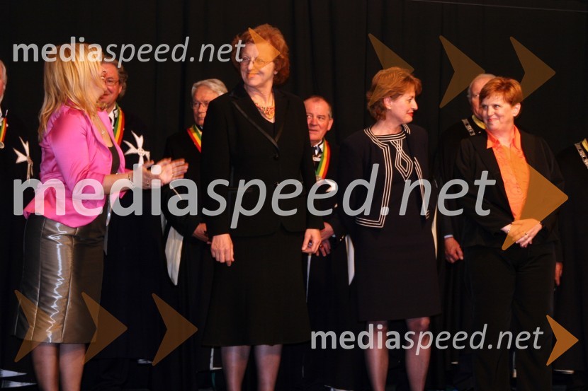 Renata Brunskole, županja občine Metlika, Breda Pečan, Silva Črnugelj in dr. Andreja Črnak Meglič, poslanke Državnega zbora Republike Slovenije27. Vinska vigred