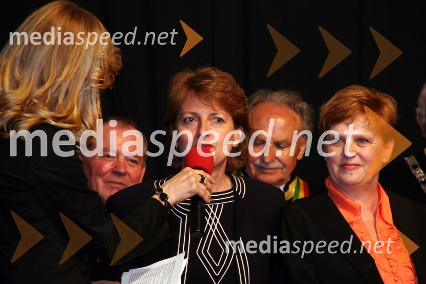 Silva Črnugelj in dr. Andreja Črnak Meglič, poslanki Državnega zbora Republike Slovenije27. Vinska vigred