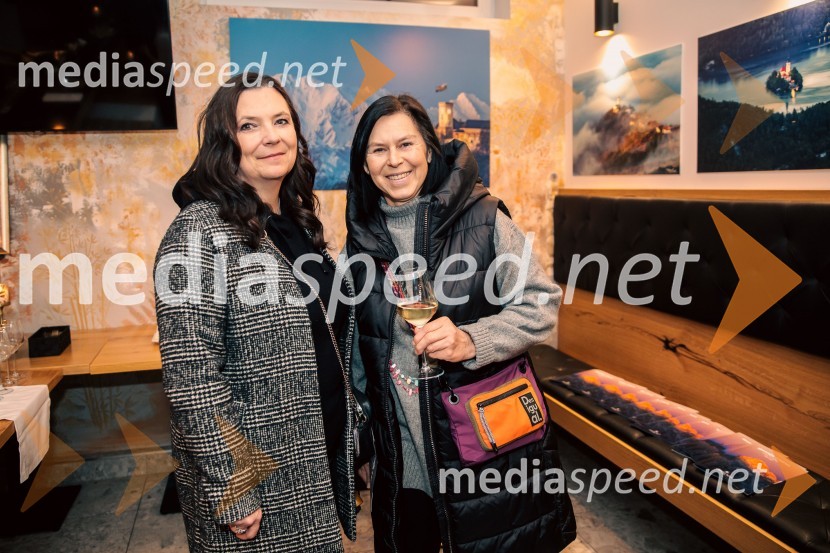 Slovenija, 4 barve, odprtje razstave Gregorja Kresala