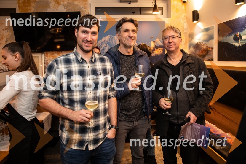 Slovenija, 4 barve, odprtje razstave Gregorja Kresala