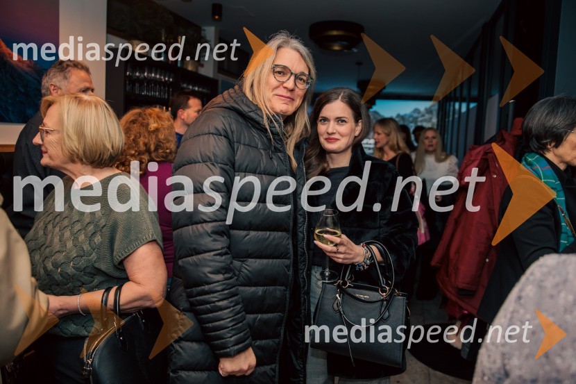 Slovenija, 4 barve, odprtje razstave Gregorja Kresala