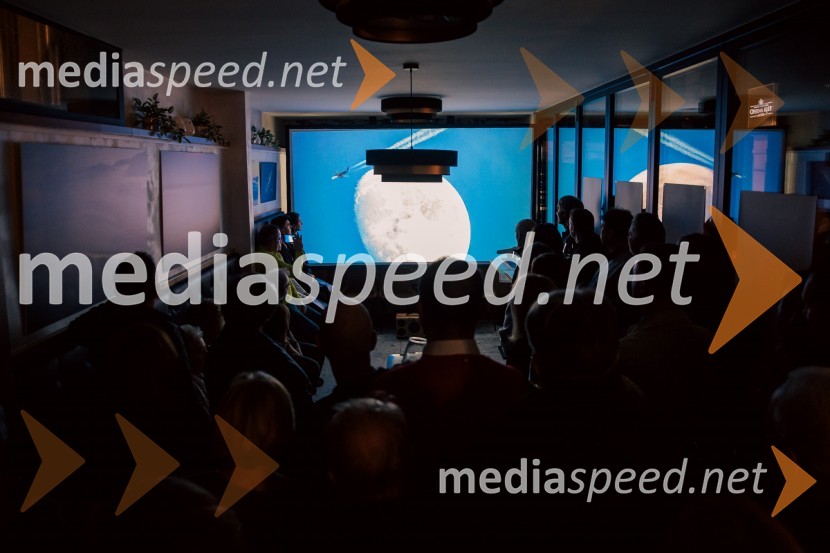 Slovenija, 4 barve, odprtje razstave Gregorja Kresala