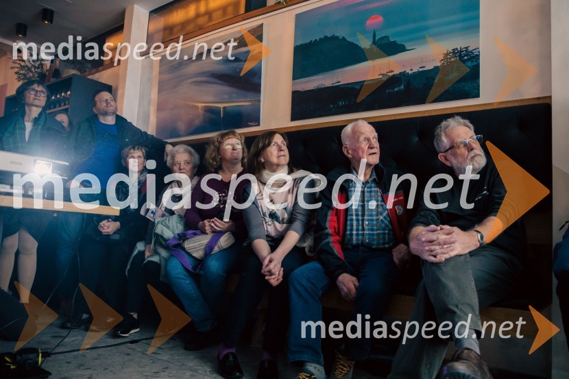 Slovenija, 4 barve, odprtje razstave Gregorja Kresala