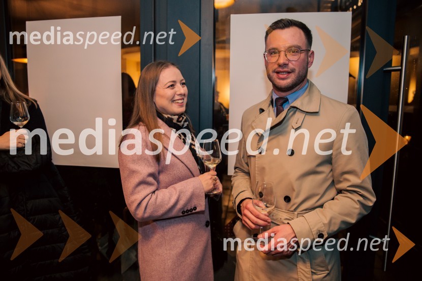  ... ;  Luka Ržek, Odvetniška pisarna Senica & partnerji, d.o.oSlovenija, 4 barve, odprtje razstave Gregorja Kresala