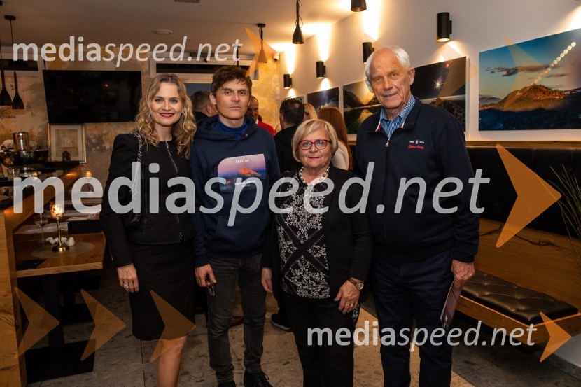  Katarina Kresal, odvetnica, nekdanja ministrica za notranje zadeve;  Gregor Kresal, filmski ustvarjalec in fotograf, nekdanji alpinist; izr. prof. dr.  Friderika Kresal, Visokošolski zavod Fizioterapevtika; prof. dr. Janez KresalSlovenija, 4 barve, odprtje razstave Gregorja Kresala