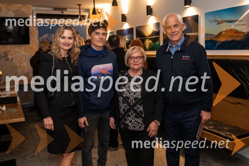  Katarina Kresal, odvetnica, nekdanja ministrica za notranje zadeve;  Gregor Kresal, filmski ustvarjalec in fotograf, nekdanji alpinist; izr. prof. dr.  Friderika Kresal, Visokošolski zavod Fizioterapevtika; prof. dr. Janez KresalSlovenija, 4 barve, odprtje razstave Gregorja Kresala