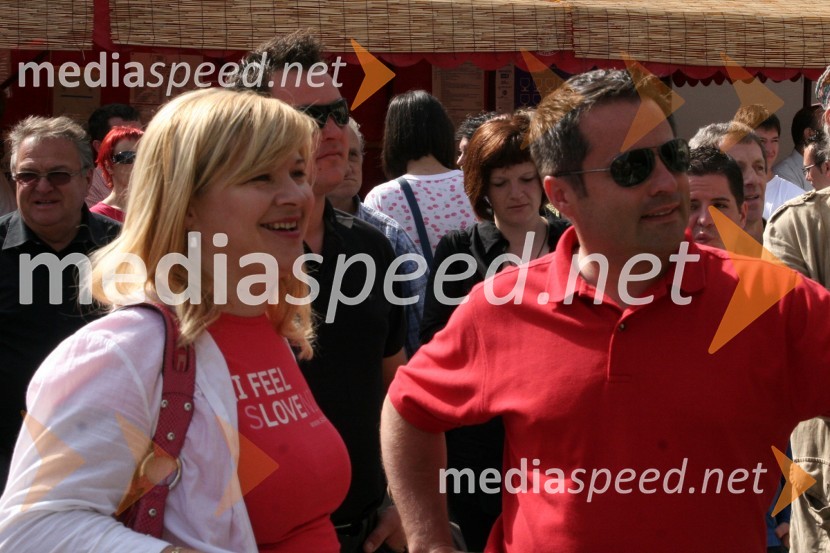 Renata Brunskole, županja občine Metlika in Peter Sunko, župan mesta Wagna v Avstriji27. Vinska vigred