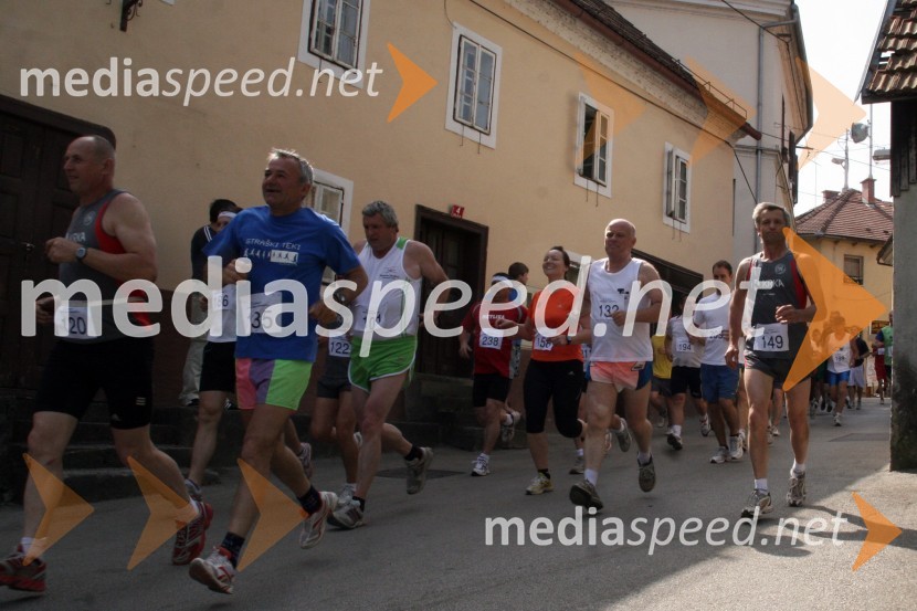 Start teka po Urbanovi poti27. Vinska vigred