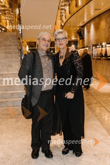  Ljudmil Dimitrov, lektor;  Mirjam Drnovšček, direktorica, SNG Nova GoricaPremiera Ko se mrtvi prebudimo, SNG Nova Gorica