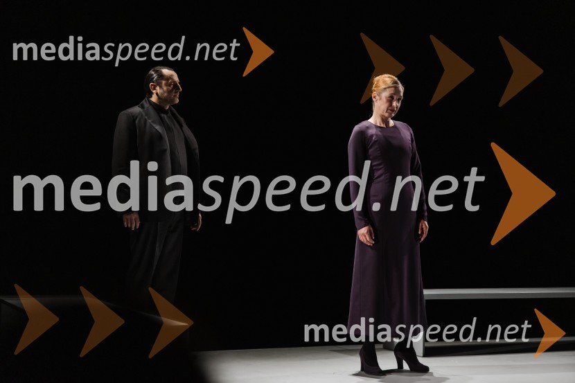  Gorazd Jakomini, igralec ;  Helena Peršuh, igralkaPremiera Ko se mrtvi prebudimo, SNG Nova Gorica