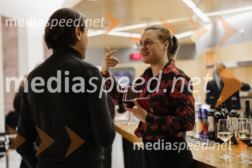  Tereza  Gregorič, dramaturginjaPremiera Ko se mrtvi prebudimo, SNG Nova Gorica