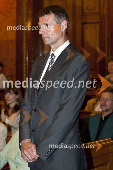 Dr. Milan Jelovčan, Ekonomska fakulteta Univerze v LjubljaniPromocija doktorjev znanosti Univerze v Ljubljani, 19. maj 2009